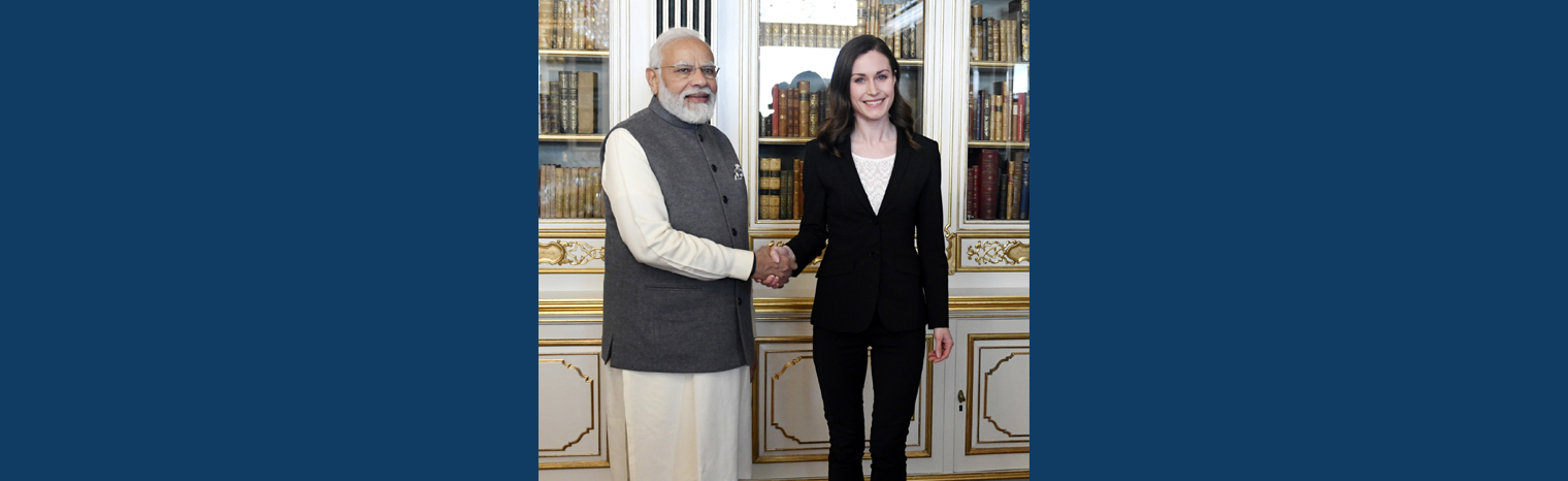 Prime Minister Shri Narendra Modi met H.E. Ms. Sanna Marin, Prime Minister of Finland, in Copenhagen on the sidelines of the 2nd India-Nordic Summit in 2022.